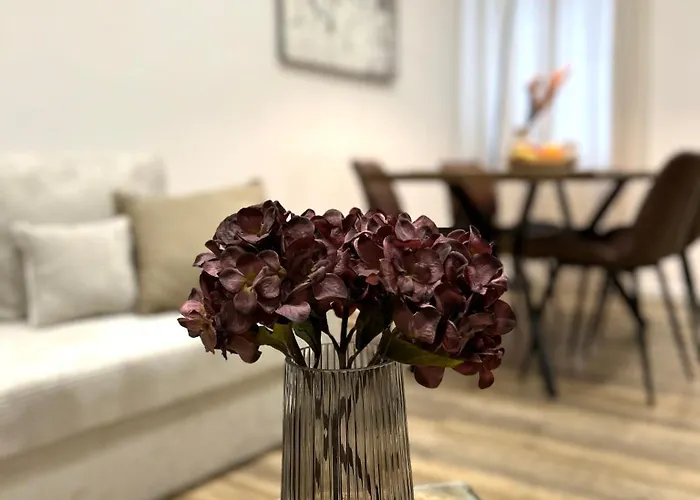 Designer City Apartment In Top Lage Fuer 6 Gaeste