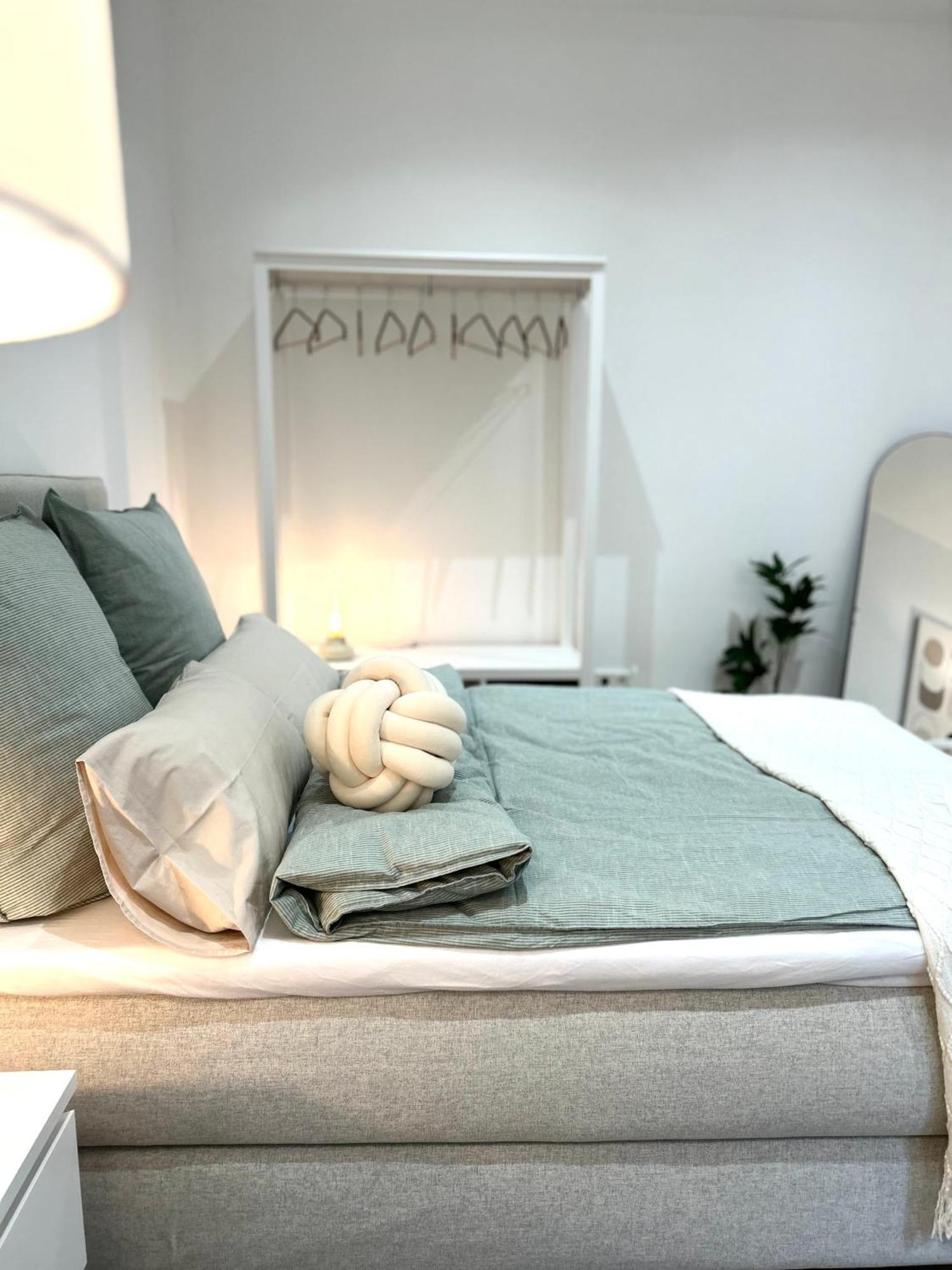 Designer In Lage Fuer 6 Gaeste